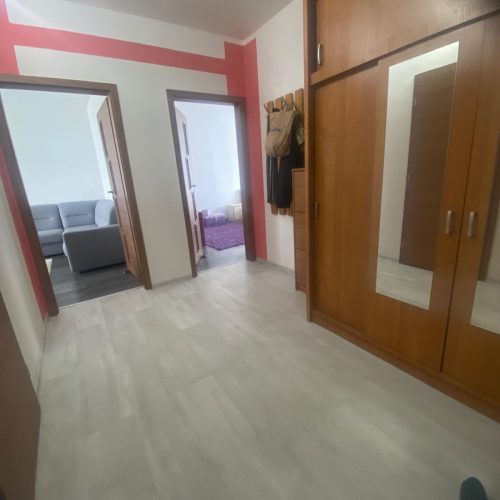 1818120e-6c7c-455e-bcfe-e682d3b4ab26